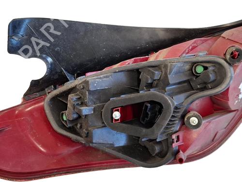 right-taillight-citroen-c5-iii-break-rw_-2008-2009-2010-2011-2012-2013-2014-2015-2016-2017-36637808 main image