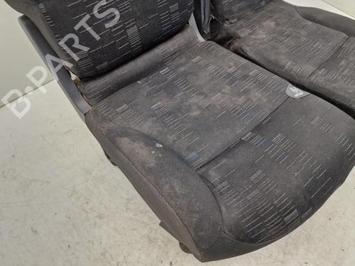 Used Right front seat Right front seat 39482777 39482777