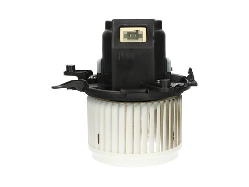 Used Heater blower motor Heater blower motor PEUGEOT 3008 II SUV (MC_, MR_, MJ_, M4_) 1.2 THP/ PureTech 130 (MRHNSM, MRHNSU, MRHNSJ, MRHNYW,... (131 hp) 36630756 36630756