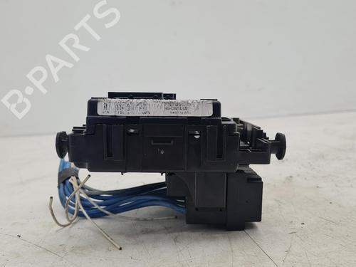 Fuse box CITROËN C5 I Break (DE_) 1.8 16V (DE6FZB, DE6FZE) | BP36638499E1  - Image 11