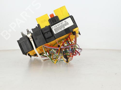 Used Fuse box Fuse box PEUGEOT 308 SW II (LC_, LJ_, LR_, LX_, L4_) 1.2 THP 130 (131 hp) 36638793 36638793