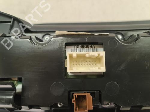 instrument-cluster-citroen-c3-picasso-sh_-2008-36628100 main image