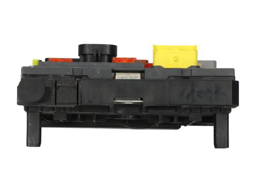 Fuse box CITROËN C5 III (RD_) 1.6 THP 155 (RD5FV8, RD5FNA) | BP36634556E1 - Image 4