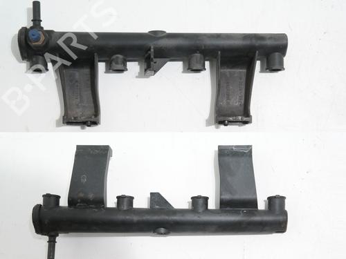 Used Injection rail Injection rail 36610895 36610895