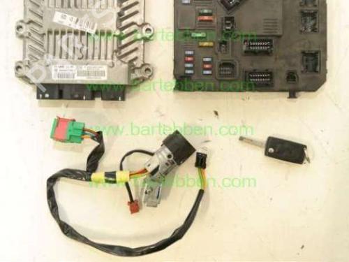 control-unit-peugeot-1007-km_-2005-36605916 main image