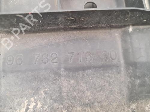 front-bumper-reinforcement-peugeot-208-i-ca_-cc_-2012-2013-2014-2015-2016-2017-2018-2019-2020-2021-36627060 main image