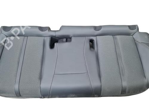 Used Rear seat (2nd row) Rear seat (2nd row) PEUGEOT 3008 II SUV (MC_, MR_, MJ_, M4_) Hybrid (224 hp) 36636871 36636871