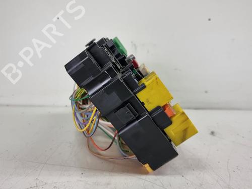 Used Fuse box Fuse box 36624340 36624340