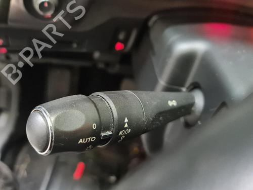 Switch CITROËN DS5 2.0 HDi 200 Hybrid4 All-wheel Drive | BP36627214I30 - Image 11