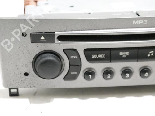 Used Radio Radio 36617496 36617496
