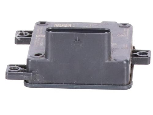 Used Electronic module Electronic module PEUGEOT 308 SW III (FC_, FJ_, FR_, F4_, FN_) Hybrid 225 (F4DGYT) (224 hp) 36630170 36630170