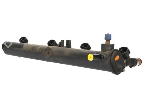 Used Injection rail Injection rail 36628636 36628636