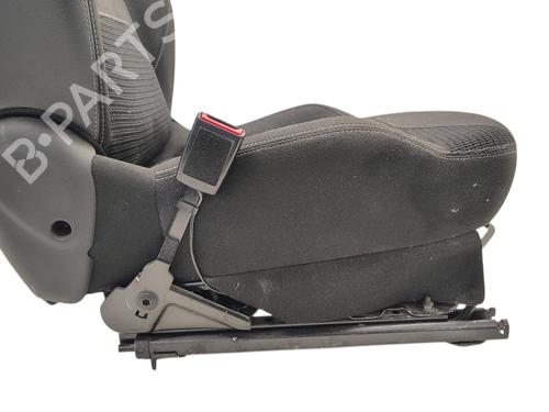 Left front seat CITROËN C3 II (SC_) 1.2 VTi 82 | BP36634374C15 - Image 9