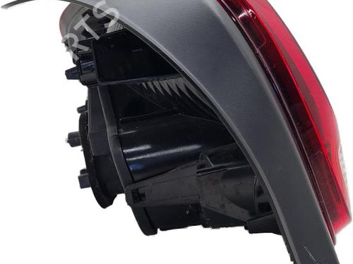 Used Right taillight Right taillight CITROËN C3 III (SX) 1.2 PureTech 82 (83 hp) 40164141 40164141