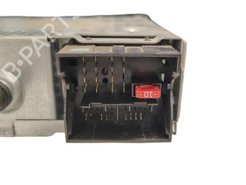Used Radio Radio 36633790 36633790