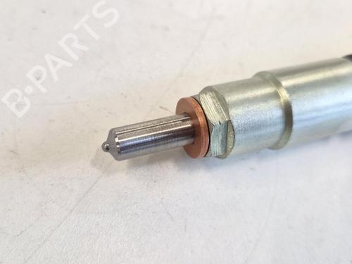 Used Injection rail Injection rail 38102401 38102401