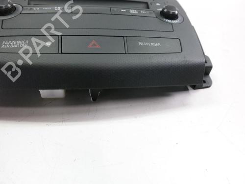 radio-peugeot-4007-vu_-vv_-2007-2008-2009-2010-2011-2012-2013-36615768 main image