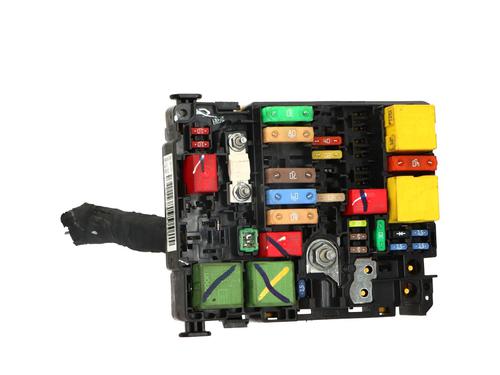 Fuse box PEUGEOT 2008 I (CU_) 1.2 THP 130 / PureTech 130 | BP36625176E1 - Image 2