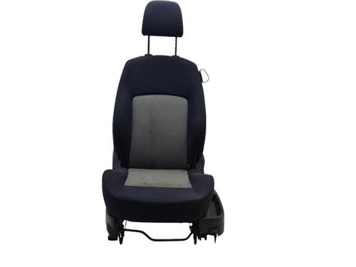 left-front-seat-peugeot-1007-km_-2005-36632215 main image