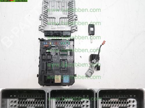 control-unit-citroen-c6-td_-2005-2006-2007-2008-2009-2010-2011-2012-36605232 main image