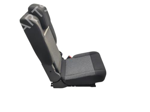 rear-seat-2nd-row-citroen-c5-aircross-a_-2018-36615513 main image
