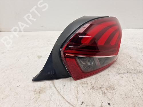 Used Right taillight Right taillight 37165332 37165332