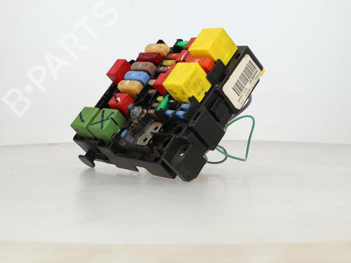 Fuse box PEUGEOT 2008 I (CU_) 1.2 PureTech 82 | BP36635473E1 - Image 5