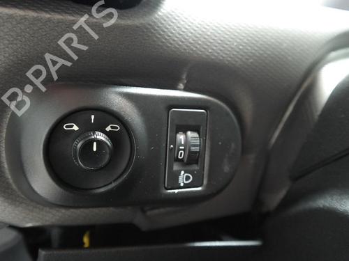 Left sun visor CITROËN C4 CACTUS 1.6 BlueHDi 100 | BP36619602I1 - Image 28