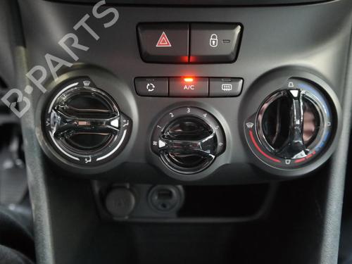 Middle console PEUGEOT 208 I (CA_, CC_) 1.2 VTI 82 | BP36611792I22  - Image 18