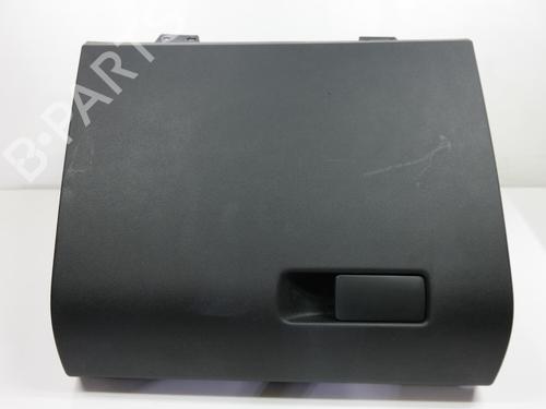Used Glove box Glove box 36617287 36617287