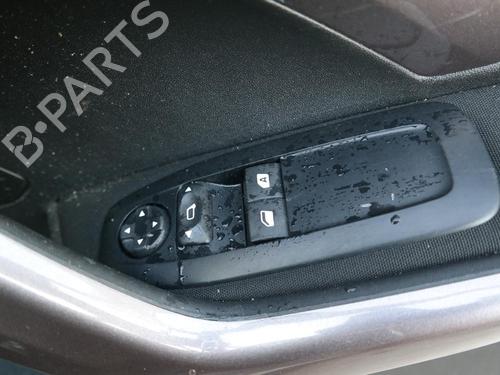 Fuse box PEUGEOT 2008 I (CU_) 1.6 HDi | BP36611454E1 - Image 35
