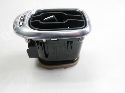 Used Middle console Middle console 36620361 36620361