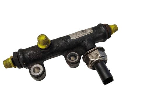 Injection rail CITROËN C6 (TD_) 2.7 HDi | BP36633091M98 - Image 2