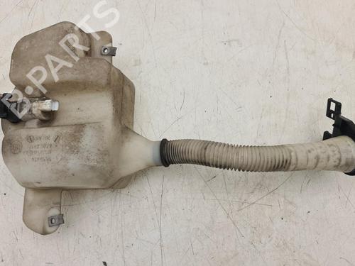 Used Windscreen washer tank Windscreen washer tank 36625322 36625322
