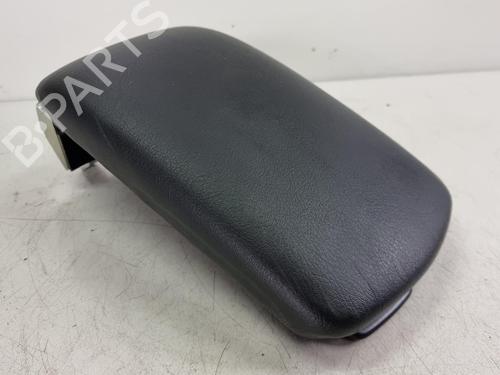 Used Armrest / Center console Armrest / Center console 36624312 36624312