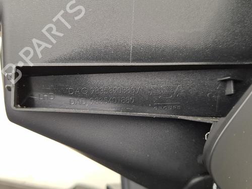 Console centrale Console centrale OPEL CORSA A Hatchback (S83) 1.0 (F08, M08, F68, M68) (45 hp) 36638906 36638906