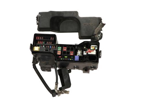 Fuse box PEUGEOT 108 1.0 VTi | BP36625827E1 - Image 3