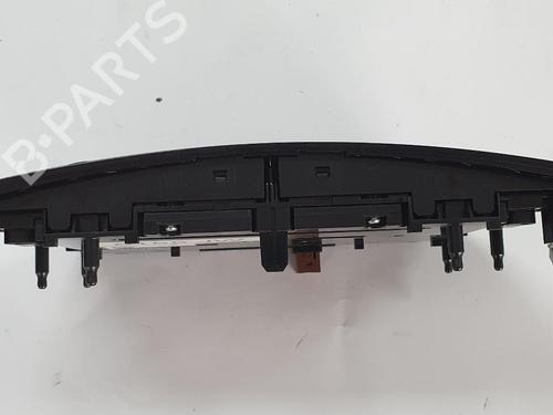 Used Radio Radio 36620174 36620174