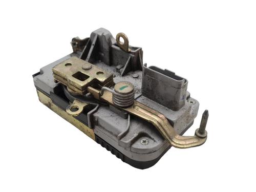 Used Front left lock Front left lock 36628928 36628928
