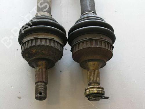 Used Right front driveshaft Right front driveshaft CITROËN XSARA PICASSO (N68) 1.8 16V (115 hp) 36603426 36603426