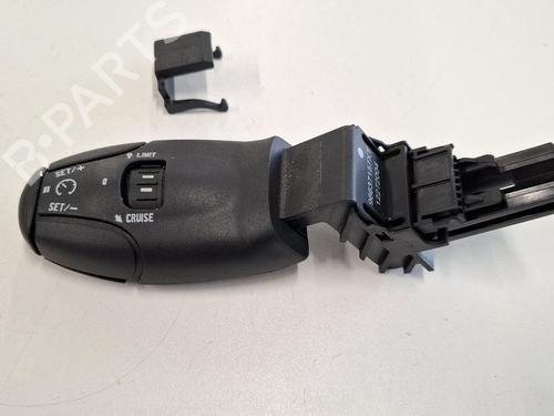 switch-citroen-c5-iii-break-rw_-2008-2009-2010-2011-2012-2013-2014-2015-2016-2017-36639039 main image