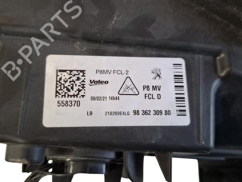 Used Right daytime light Right daytime light 36635966 36635966
