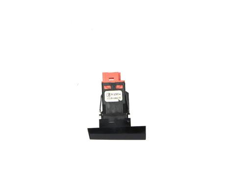 switch-citroen-c4-picasso-ii-2013-36627364 main image