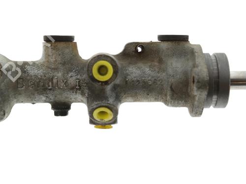 Used Brake master cylinder Brake master cylinder 36599594 36599594
