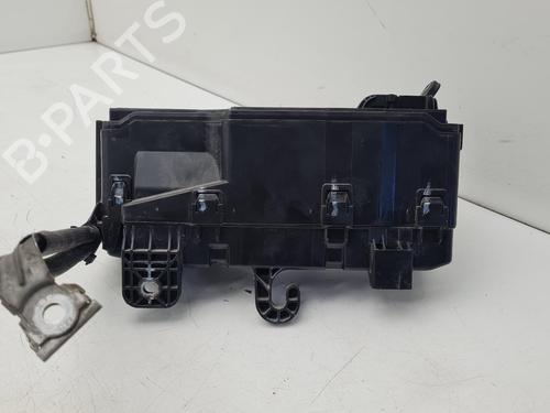 Fuse box PEUGEOT 2008 I (CU_) 1.2 VTi | BP36639404E1 - Image 3