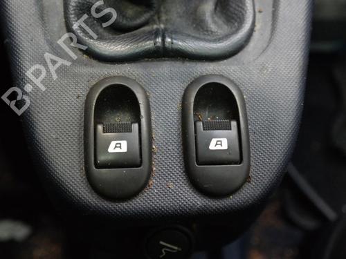 Right taillight PEUGEOT 1007 (KM_) 1.4 HDi | BP36615318C35 - Image 9