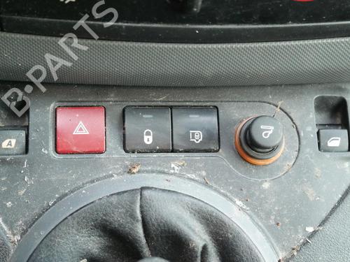 Fuse box CITROËN BERLINGO Box Body/MPV (B9) 1.6 HDi 90 16V | BP36612524E1 - Image 5