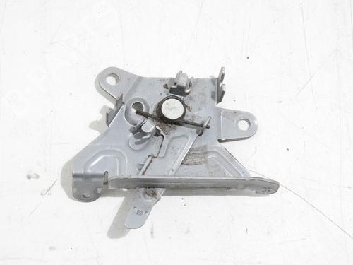 tailgate-lock-citroen-c-crosser-vu_-vv_-2007-2008-2009-2010-2011-2012-36613131 main image