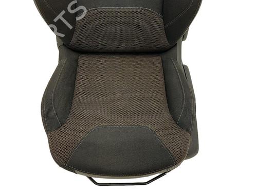 Left front seat CITROËN C3 II (SC_) 1.6 HDi | BP36613175C15 - Image 4