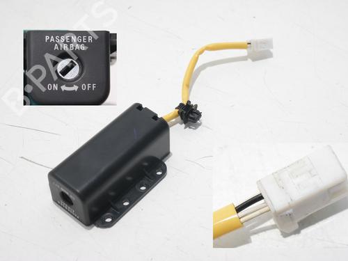 passenger-airbag-peugeot-4007-vu_-vv_-2007-2008-2009-2010-2011-2012-2013-36605609 main image